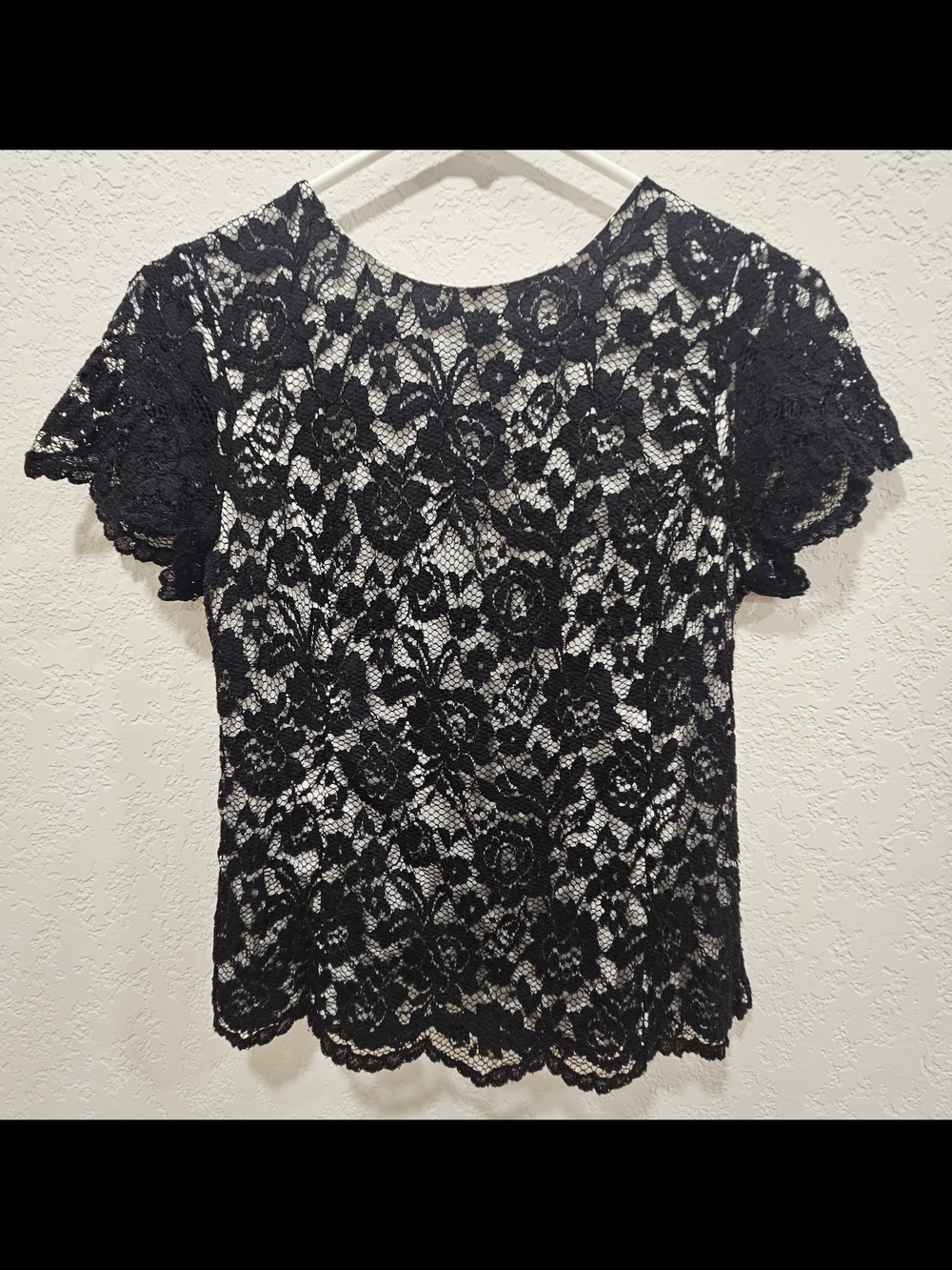 Black Lace With White Underlay Short Sleeve Blouse With Full Zipper Back